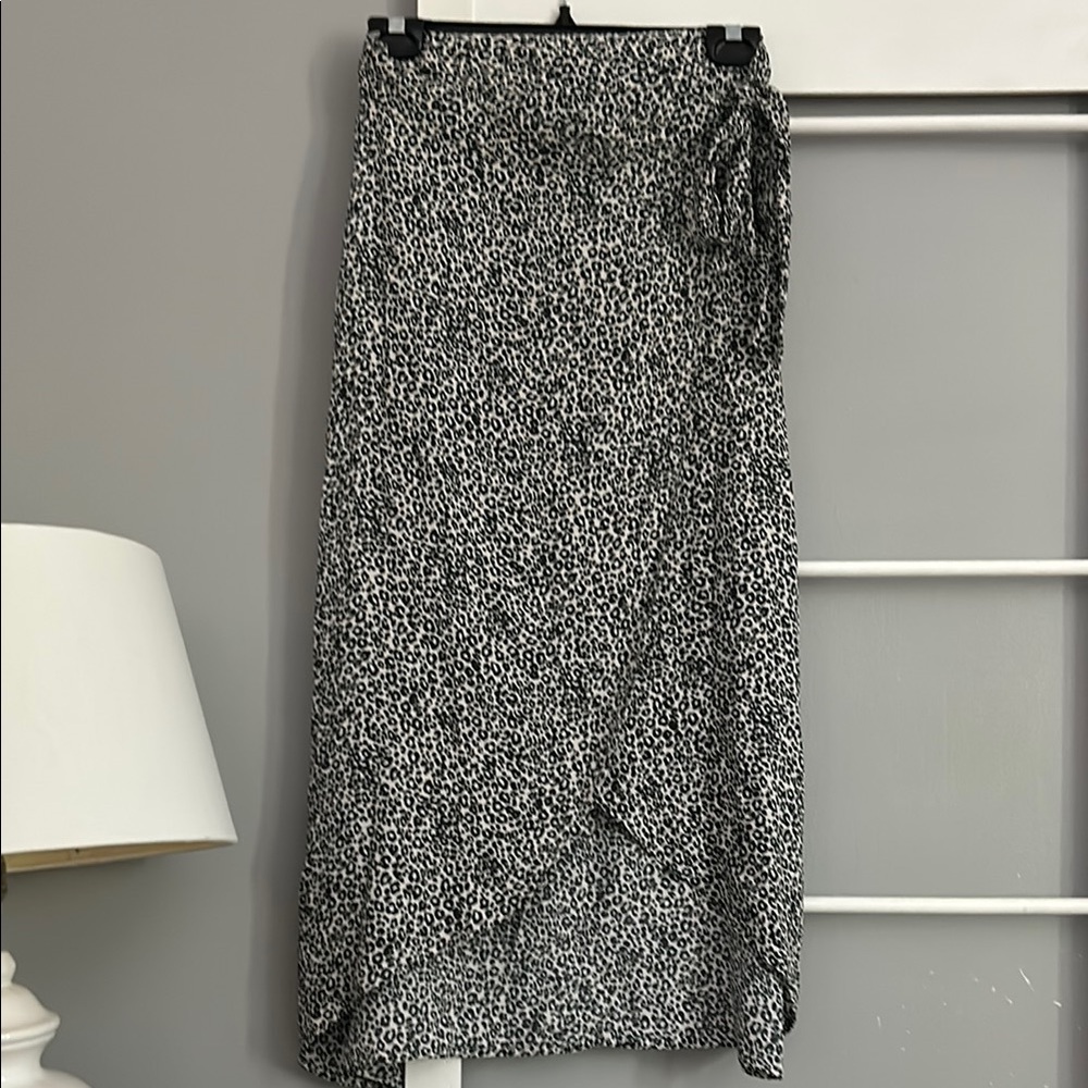 Leopard print Midi Wrap Skirt XS